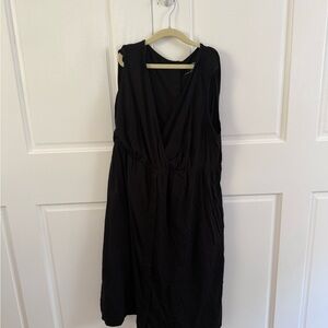 Motherhood Maternity Black Sleeveless V-Neck Nightgown or Labor and Delivery
